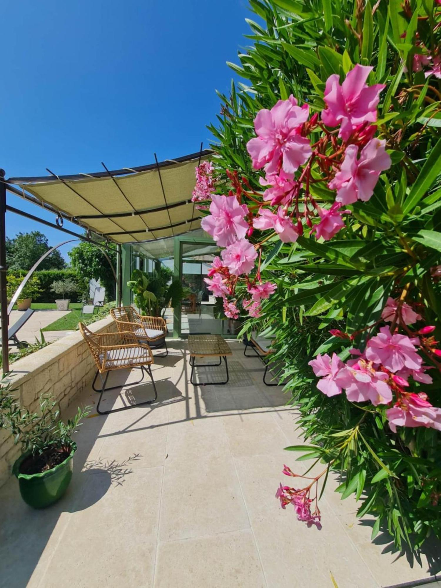 Maison Villa Pierrevert المظهر الخارجي الصورة